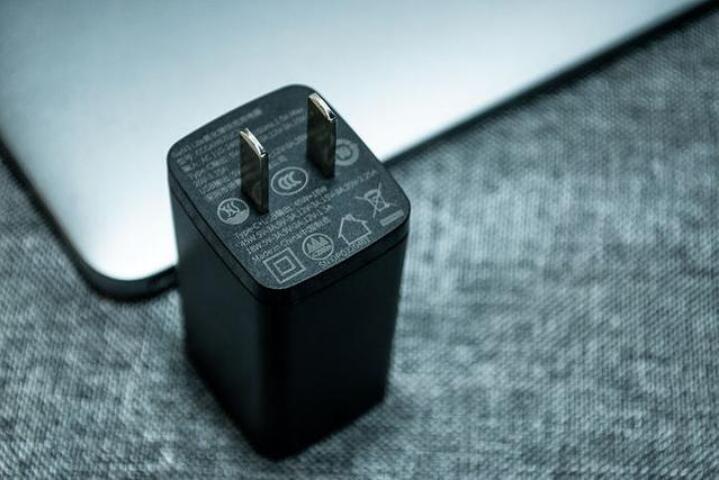 无线电发射设备的型号核准是什么(图1)